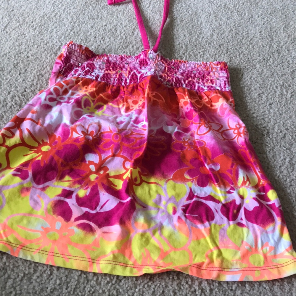 ☀️ Size 7 justice halter top